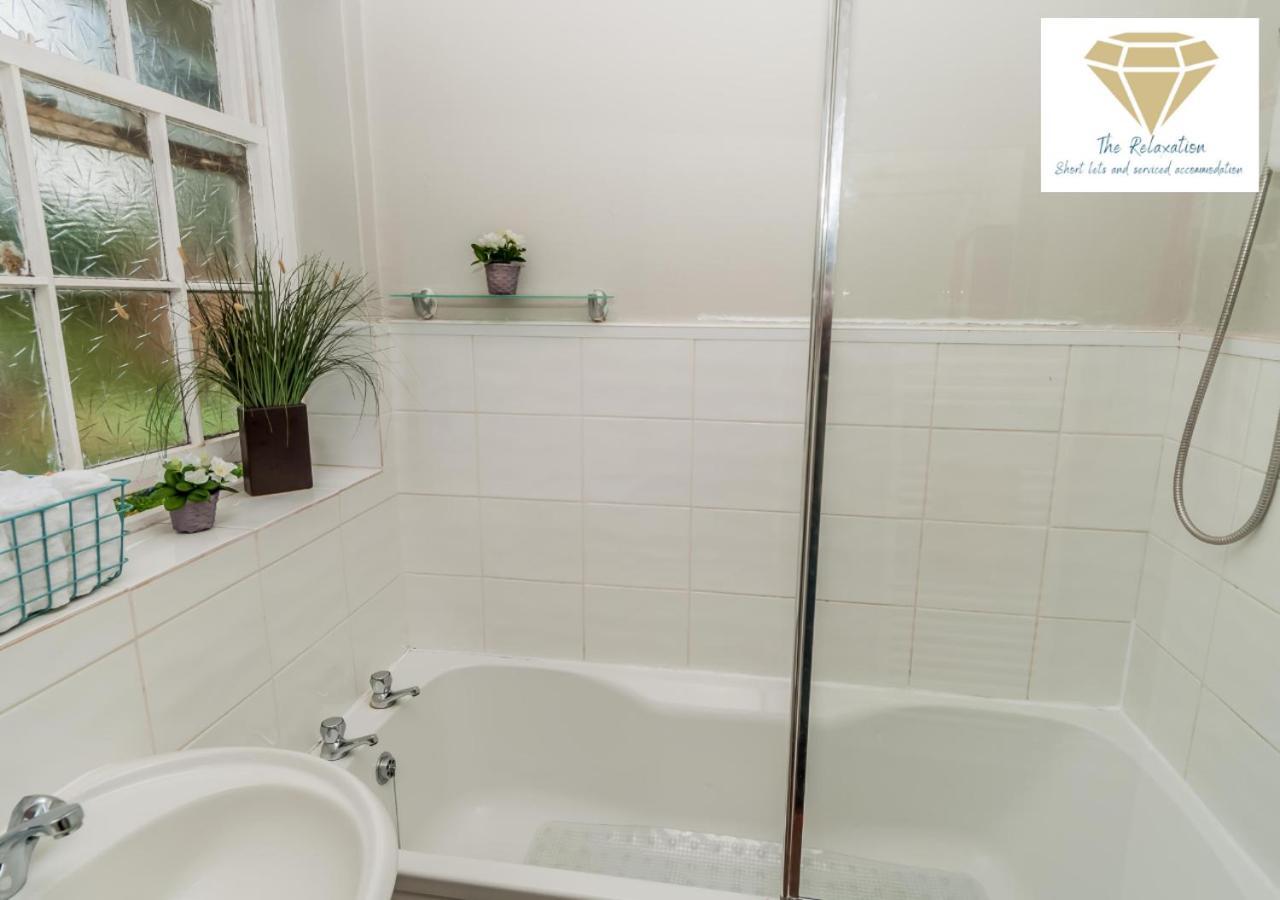 2 Bed Apartment-5 Guests - Business-Relocation-Parking - The Brighton Short Stay & Serviced Apartments Esterno foto