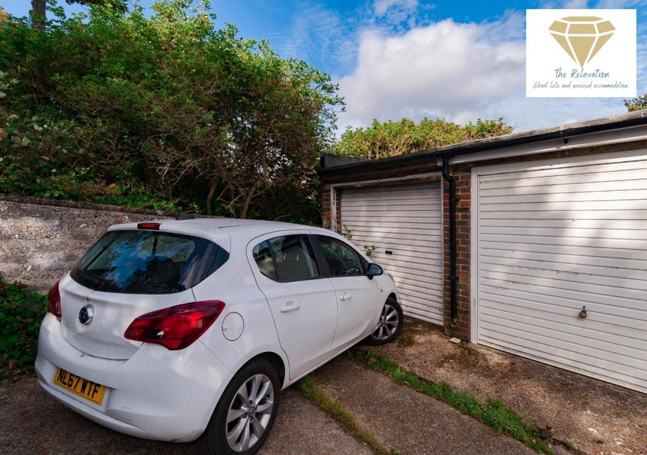 2 Bed Apartment-5 Guests - Business-Relocation-Parking - The Brighton Short Stay & Serviced Apartments Esterno foto